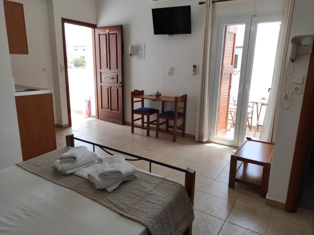 Vythos Apartment Adamantas  Exterior photo