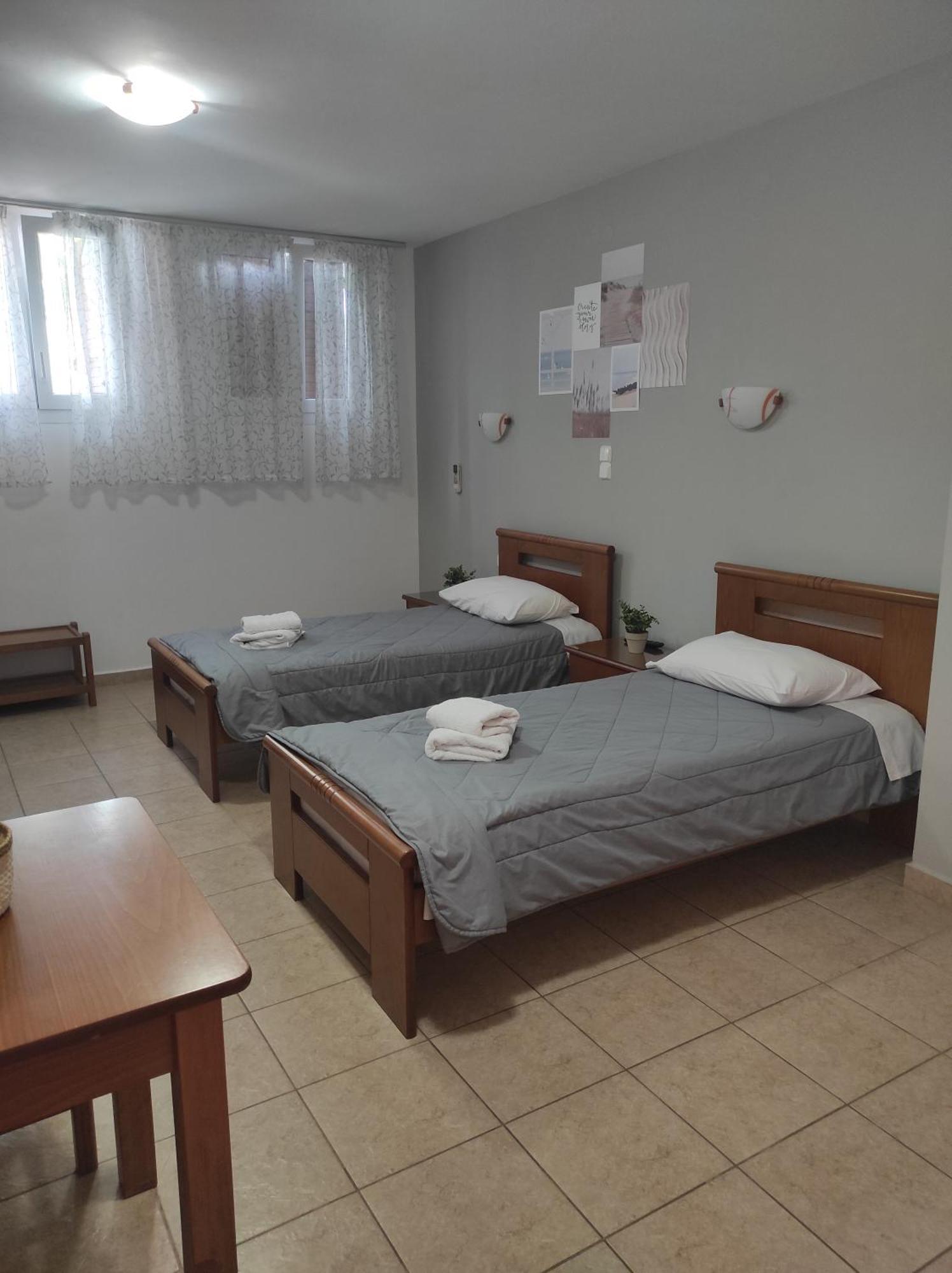 Vythos Apartment Adamantas  Exterior photo