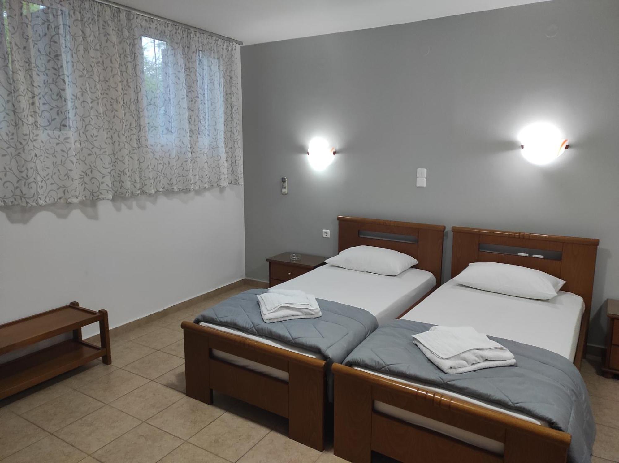 Vythos Apartment Adamantas  Exterior photo