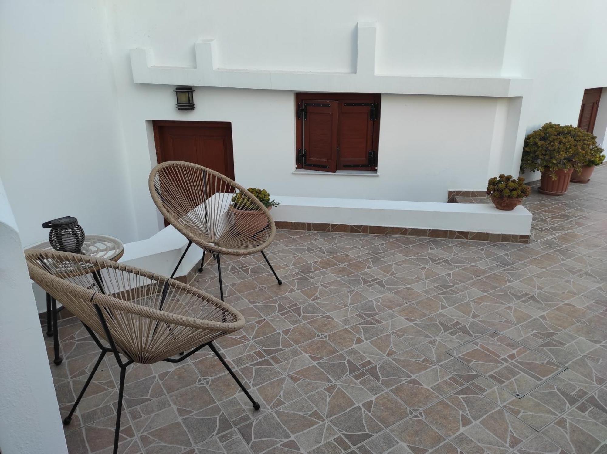 Vythos Apartment Adamantas  Exterior photo