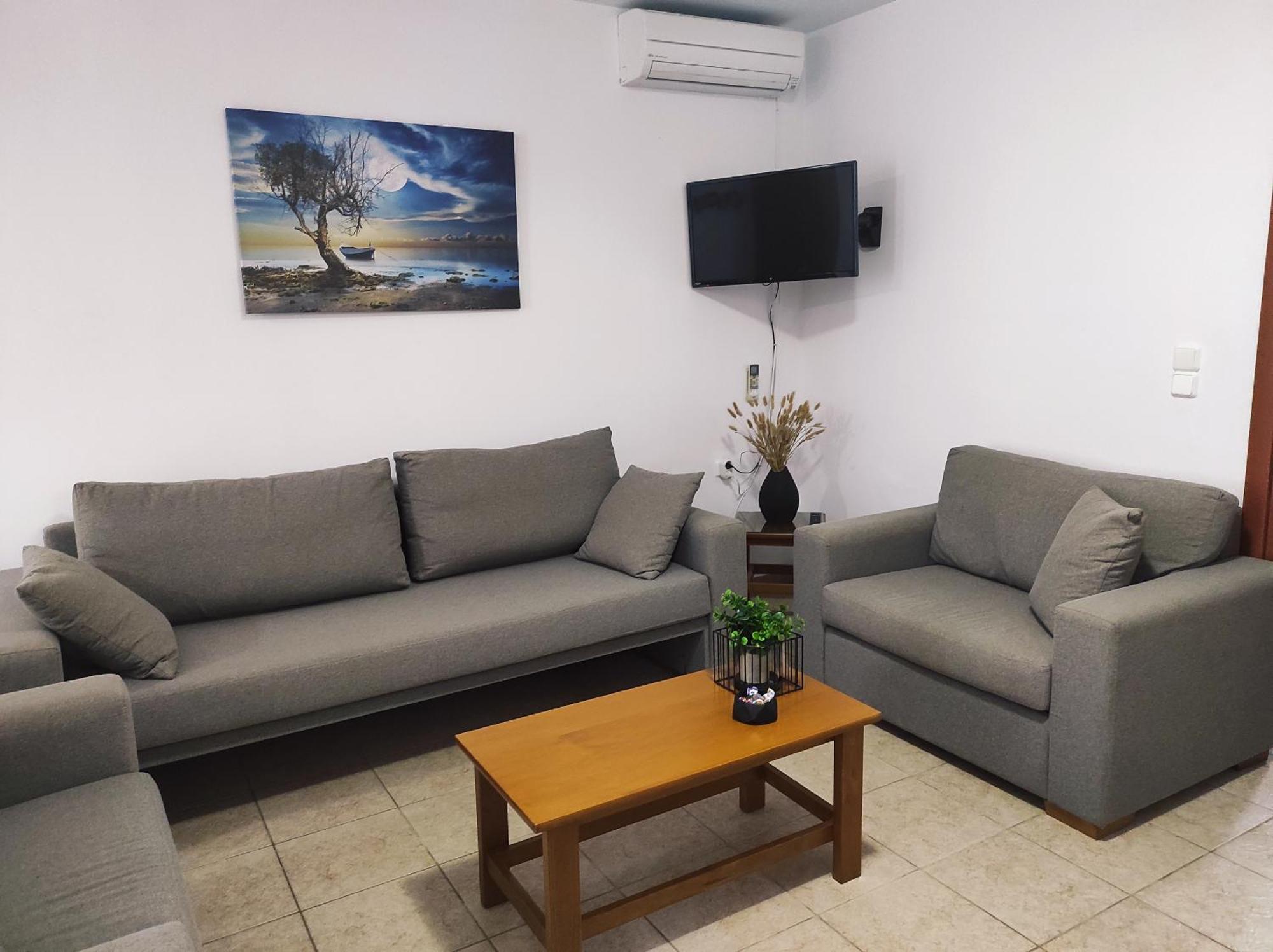 Vythos Apartment Adamantas  Exterior photo