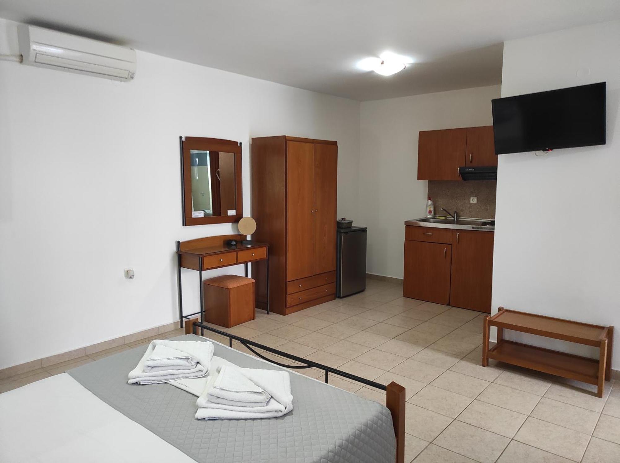 Vythos Apartment Adamantas  Exterior photo