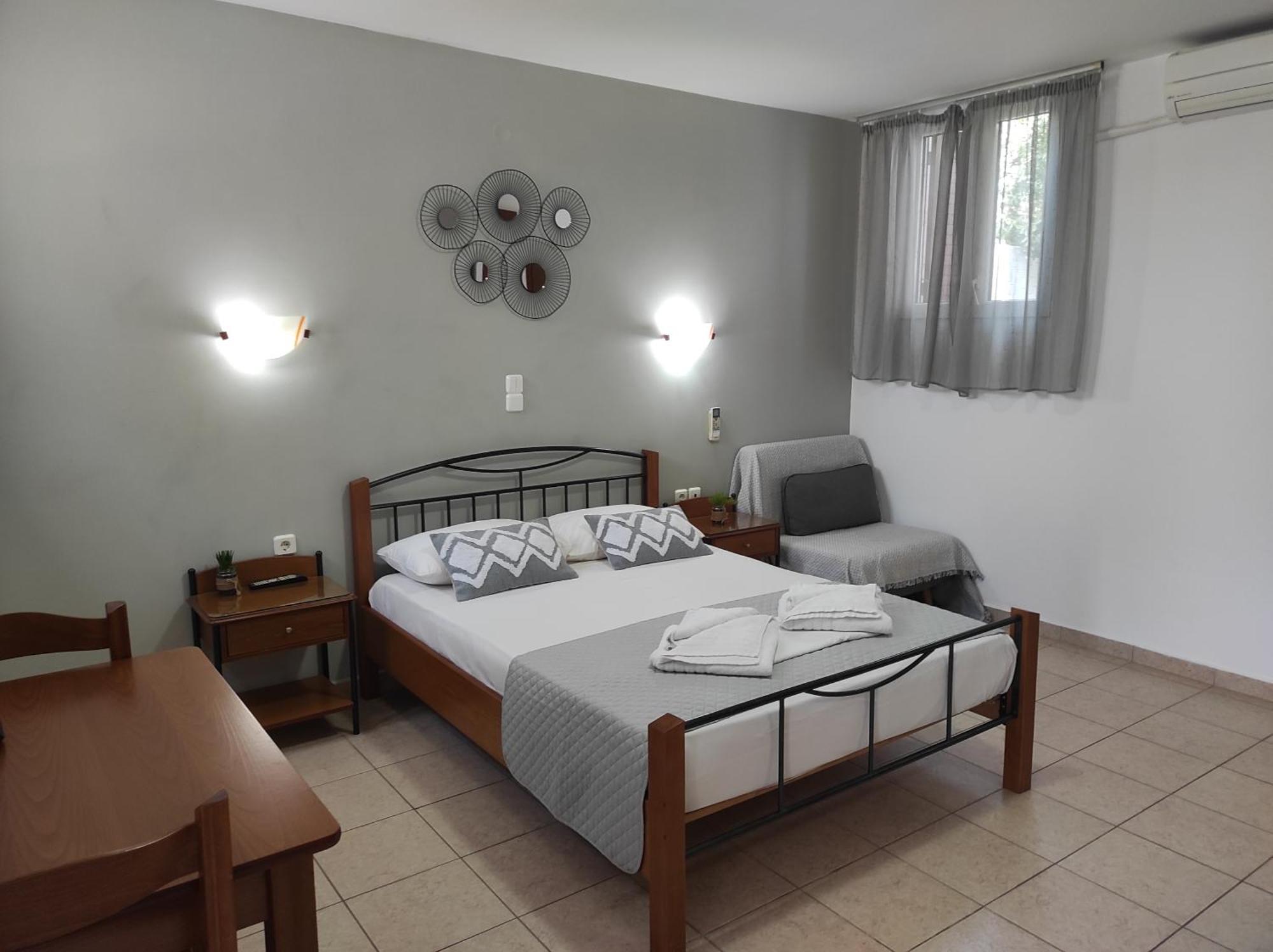 Vythos Apartment Adamantas  Room photo